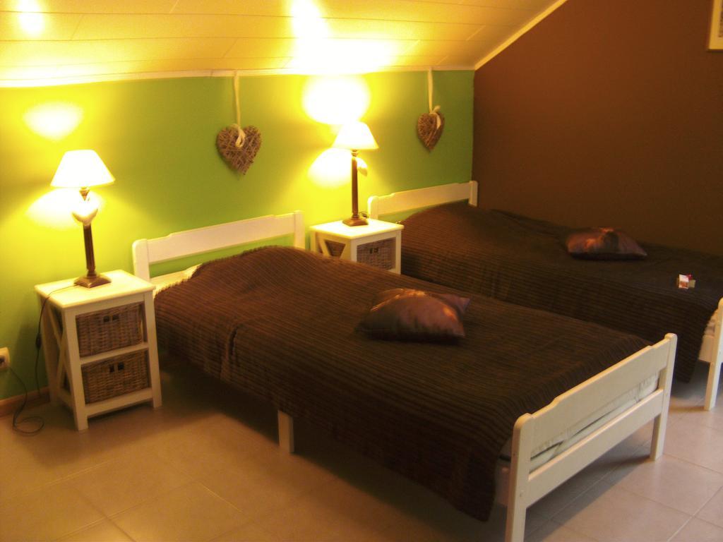 Gite Les Framboisiers Neufchâteau Room photo