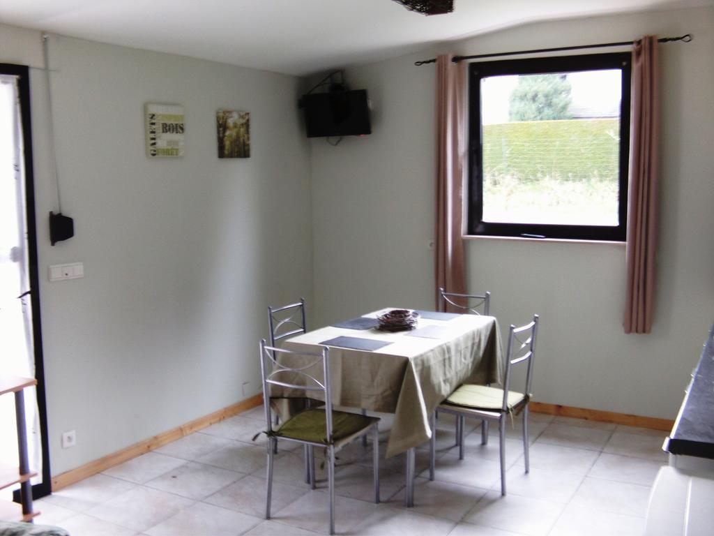 Gite Les Framboisiers Neufchâteau Room photo