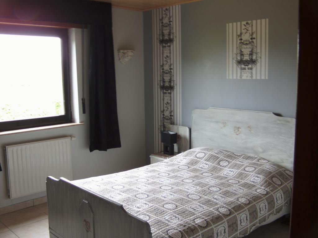 Gite Les Framboisiers Neufchâteau Room photo